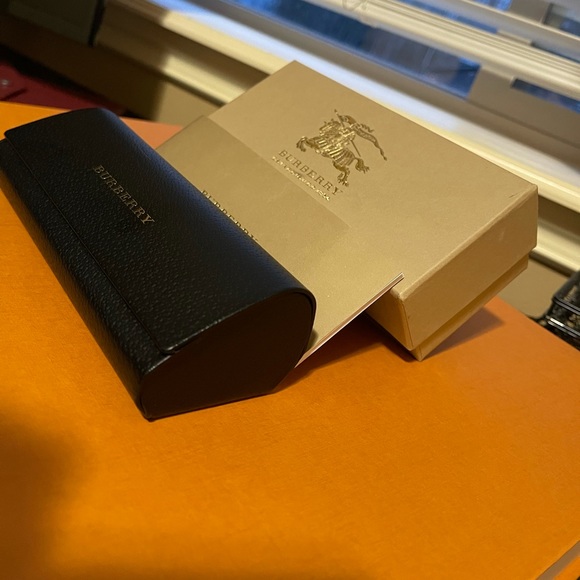 Brand new Burberry Sunglasses